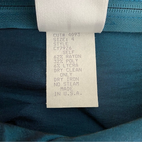 Vintage Tadashi Two-Piece Set Sz 4 Teal Satin Skirt Blouse Wedding Event 90s Y2K - Picture 16 of 16